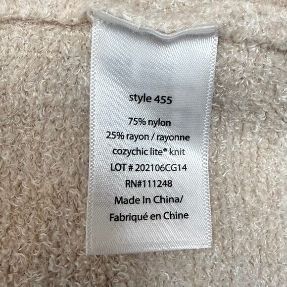 Barefoot Dreams CozyChic Lite Weekend Wrap in Stone Soft Lounge One Size - Picture 5 of 5